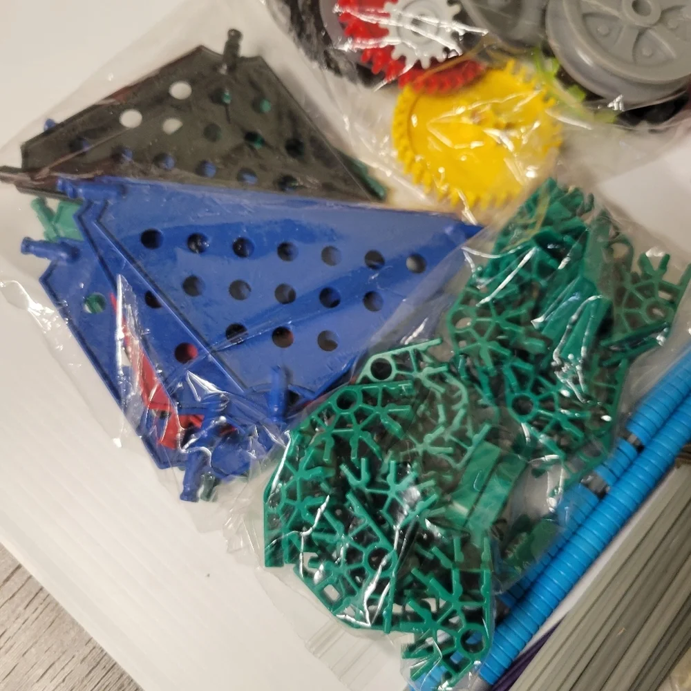 Large K'NEX Building Pieces Lot – Rods, Connectors, Wheels, Gears Bulk Building
